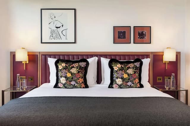 The May Fair, A Radisson Collection Hotel, Mayfair London-Superior Room (Collection)-3