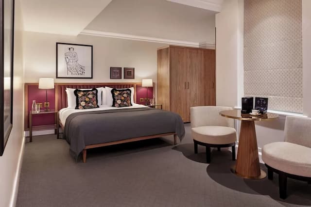 The May Fair, A Radisson Collection Hotel, Mayfair London-Superior Room (Collection)-1