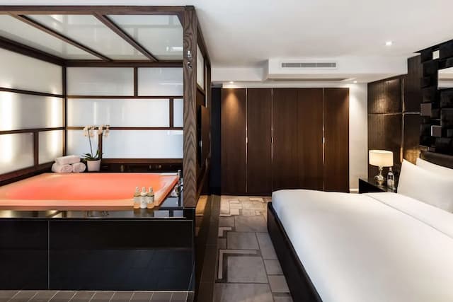 The May Fair, A Radisson Collection Hotel, Mayfair London-Suite, 1 Bedroom, Terrace-8