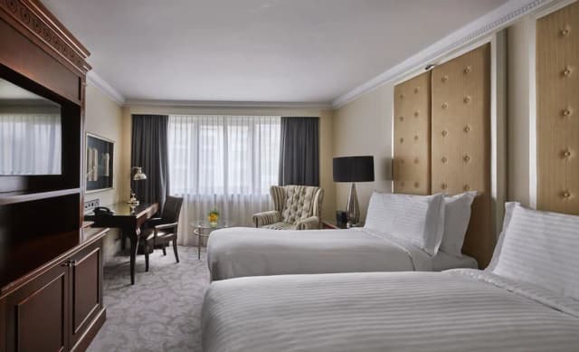 InterContinental London Park Lane by IHG-Premium Room, 1 King Bed-5