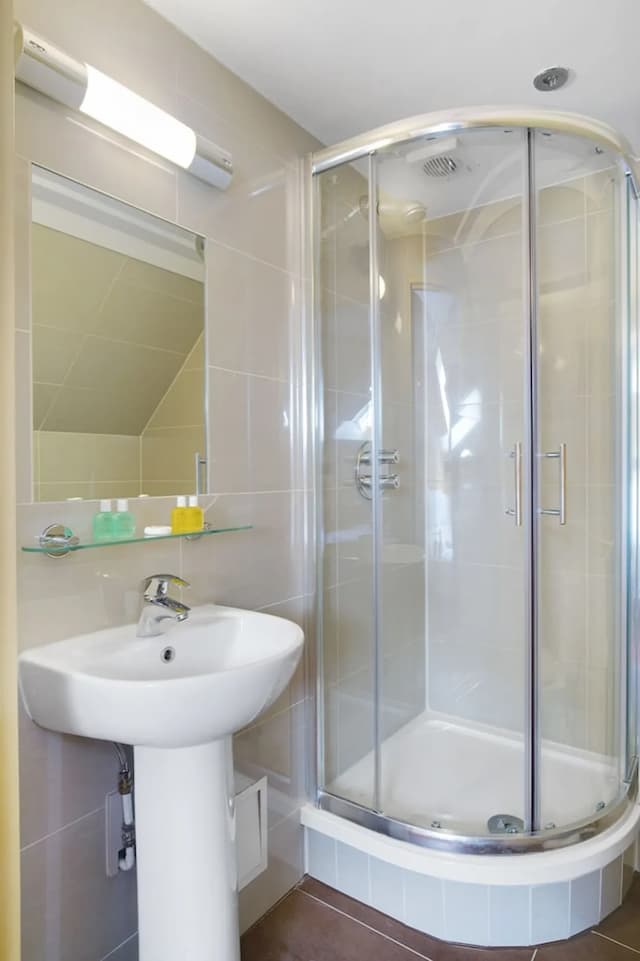 더 크레이번 호텔-스탠다드 트윈룸-10