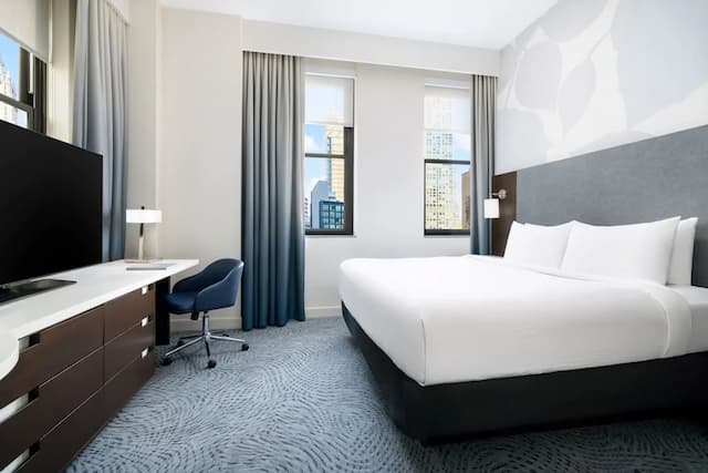 Residence Inn Marriott New York Downtown Manhattan/WTC Area-Studio, 1 King Bed-3