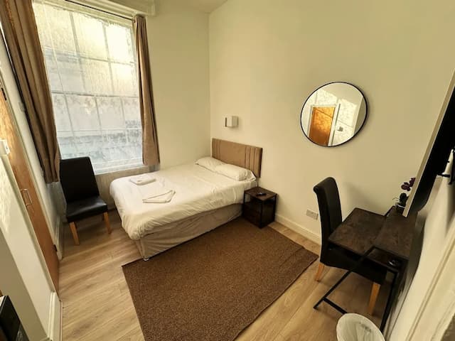 Somerset Hotel Baker Street London-Standard Double Room, 1 Double Bed-4