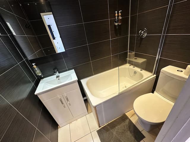 Somerset Hotel Baker Street London-Standard Twin Room, 2 Twin Beds-9