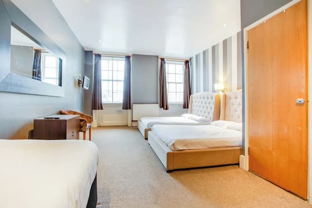 Somerset Hotel Baker Street London-Family Room, Multiple Beds (Deluxe)-4