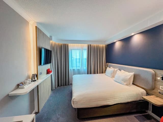 Holiday Inn Express London - Stratford by IHG-Standard Room, 1 Double Bed-6