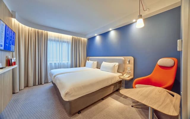 Holiday Inn Express London - Stratford by IHG-Standard Room-6