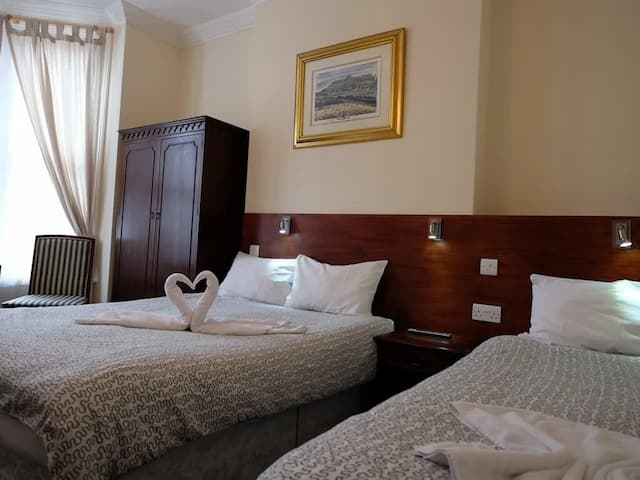 Charlotte Guest House-Triple Room, Ensuite (Double and Single Beds)-1