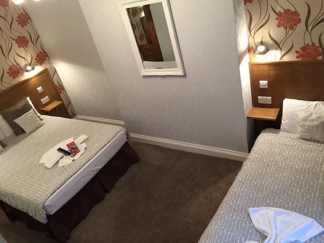 Charlotte Guest House-Triple Room, Ensuite (Double and Single Beds)-13