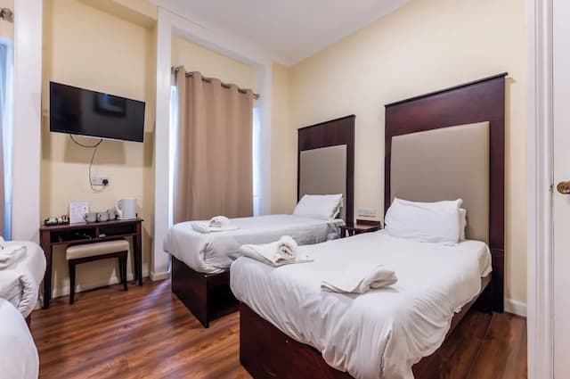 아스토리아 호텔-쿼드룸, 앙스위트-3