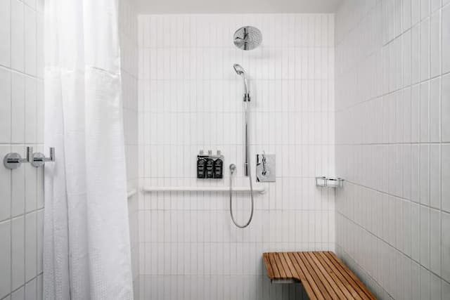 Arlo SoHo-Twin Room-7