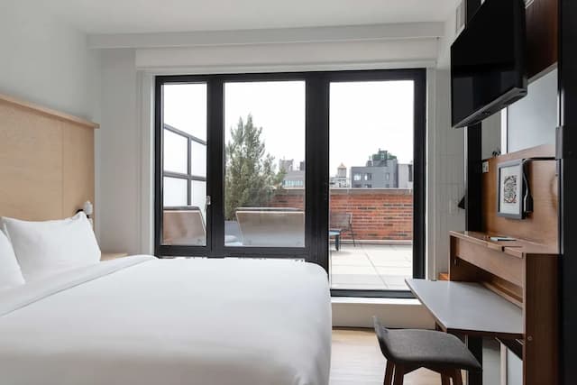 Arlo SoHo-Room, 1 King Bed, Terrace-1