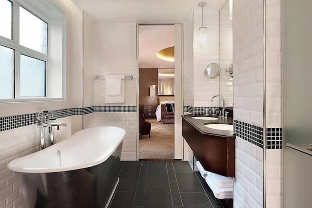 Sheraton Grand London Park Lane-Club Suite, 1 King Bed-4