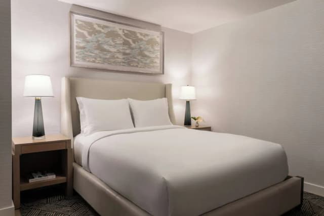 The Ritz-Carlton Residences, Waikiki Beach-尊贵套房, 3 间卧室, 海洋景观-10