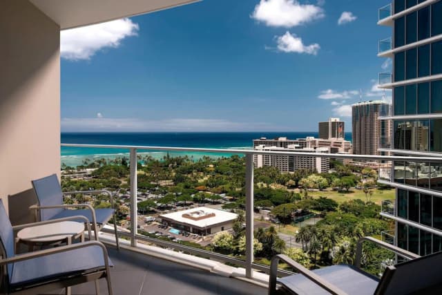 The Ritz-Carlton Residences, Waikiki Beach-套房, 1 间卧室, 海洋景观 (Corner)-5