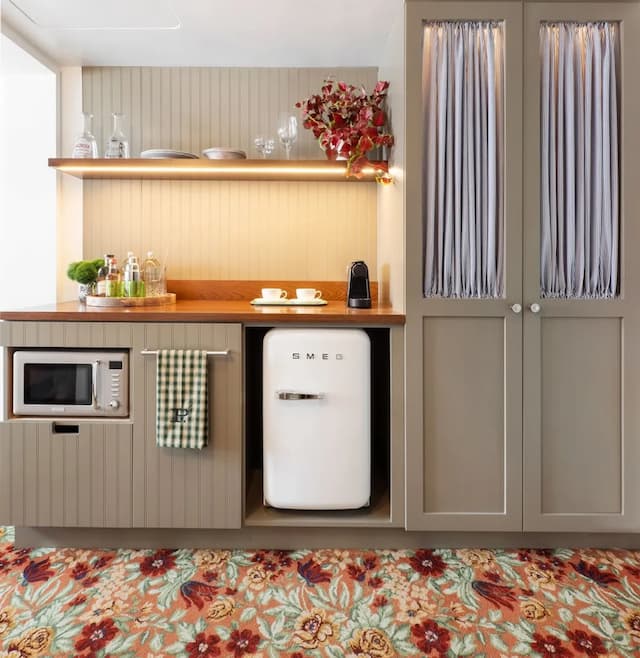 パリハウス ウエスト ハリウッド アット ビバリー ヒルズ-デラックス ルーム クイーンベッド 2 台 バルコニー コートヤード (Deluxe Double Balcony - 2 Queen Beds)-9