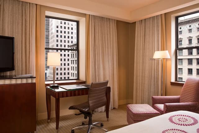 Millennium Knickerbocker Chicago-Superior Room, 2 Double Beds-2