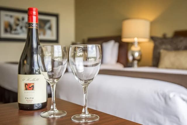 Omni Houston Hotel-Premier Room, 2 Queen Beds, City View (Signature)-2