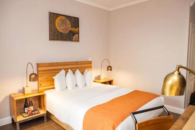 Ravel Hotel Trademark Collection by Wyndham-华丽客房, 1 张大床, 无障碍, 无烟房-1