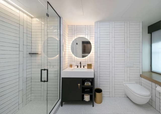 The Wayfarer Downtown LA, Tapestry Collection by Hilton-Room, 1 King Bed, City View (Skyline)-5