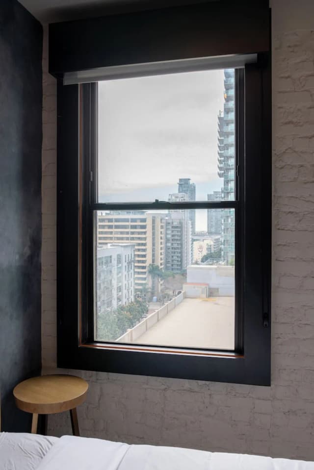 The Wayfarer Downtown LA, Tapestry Collection by Hilton-Room, 1 King Bed, City View (Urban, Skyline)-4