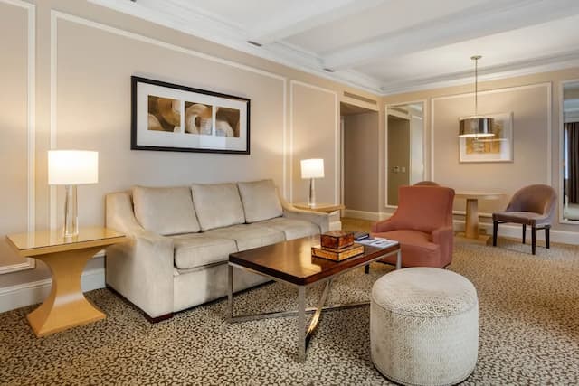 Omni Berkshire Place-Suite, 1 King Bed (Madison)-3