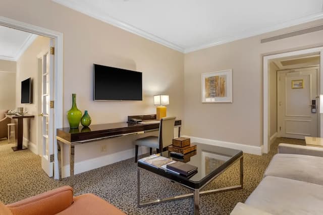 Omni Berkshire Place-Berkshire Suite, 1 King Bed-2