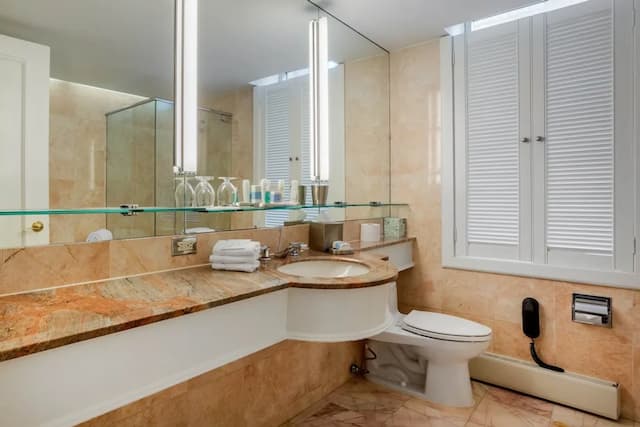 Omni Berkshire Place-Berkshire Suite, 1 King Bed-10