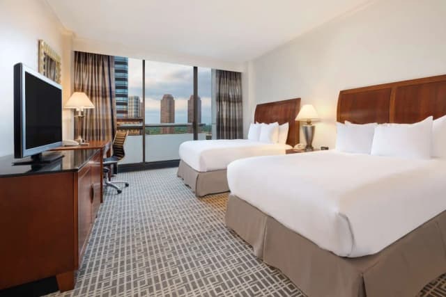 Hilton Houston Post Oak by the Galleria-Premium Room, 2 Double Beds, Balcony, City View-4
