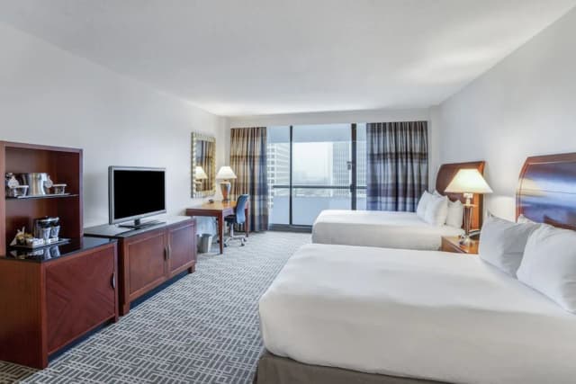 Hilton Houston Post Oak by the Galleria-Premium Room, 2 Double Beds, Balcony, City View-1