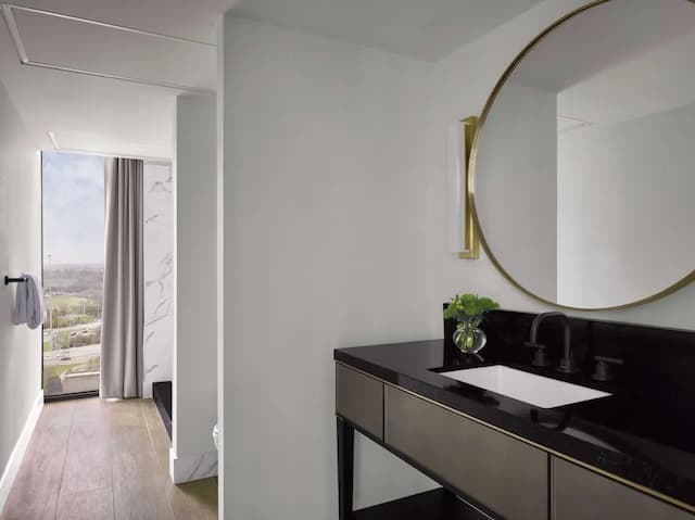 C. ボールドウイン、キュリオ コレクション バイ ヒルトン-ルーム キングベッド 1 台 コーナー-4