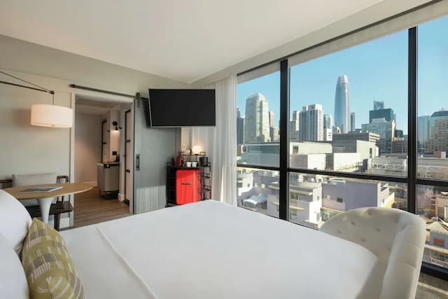 캐노피 바이 힐튼 샌프란시스코 소마-스튜디오 스위트, 킹사이즈침대 1개 (Landmark View)-4