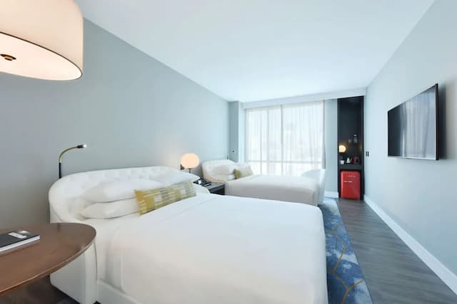 캐노피 바이 힐튼 샌프란시스코 소마-룸, 퀸사이즈침대 2개, 장애인 지원 (Hearing Accessible, Landmark View)-2