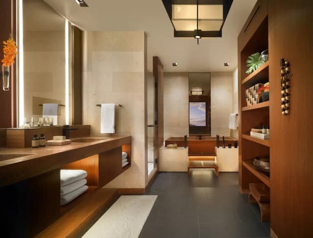 Four Seasons Resort Lanai-Suite, 1 King Bed, Garden View (Ohana)-4