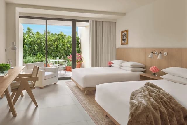 The West Hollywood EDITION-华丽客房, 2 张大床, 露台-1