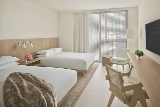 The West Hollywood EDITION-华丽客房, 2 张大床, 露台 (Mobility Accessible, Tub)-2