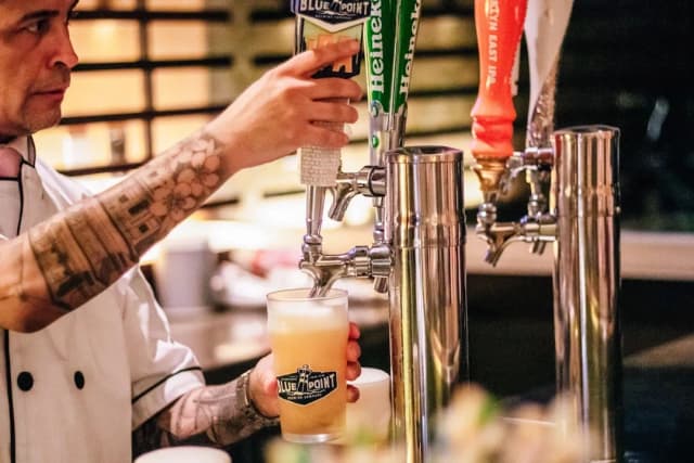 Sheraton Tribeca New York Hotel-Club Room, 1 King Bed-4