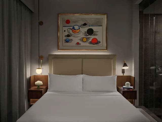 ModernHaus SoHo-Room, 1 Queen Bed (Modern)-3