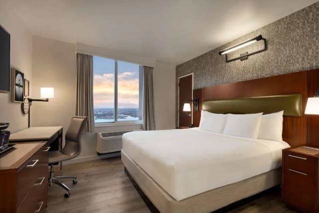 더블트리 바이 힐튼 뉴욕 다운타운-디럭스룸, 킹사이즈침대 1개, 강 전망-1