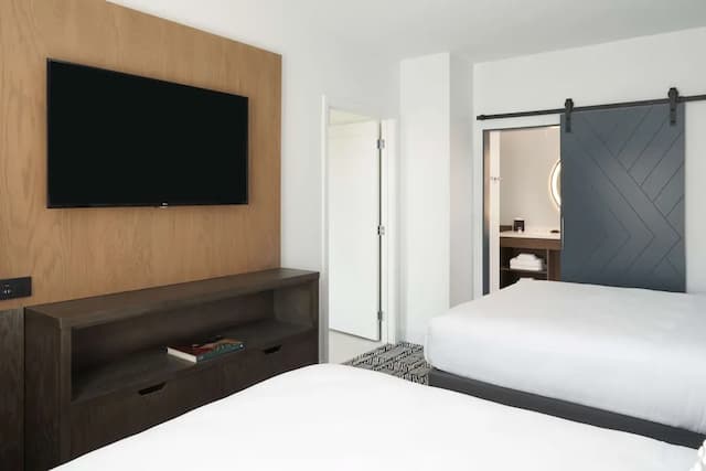 The Chifley Houston, Tapestry Collection by Hilton-套房, 2 张大床, 无烟房-3