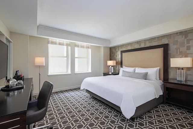JW Marriott Essex House New York-客房, 1 张特大床-1