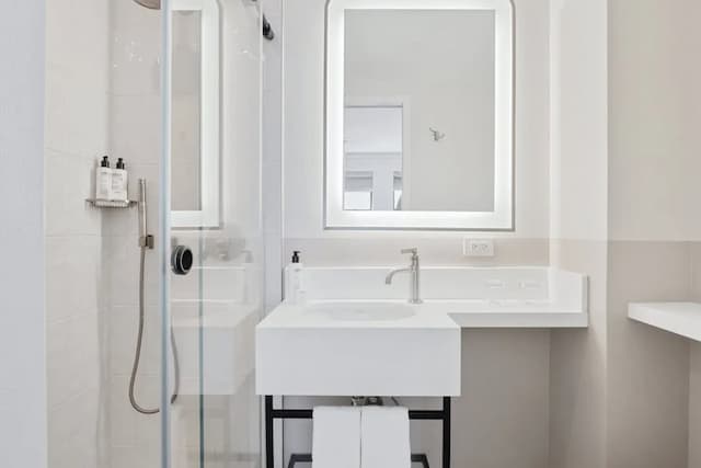 클럽 쿼터스, 타임스 스퀘어 - 미드타운-클럽룸-8