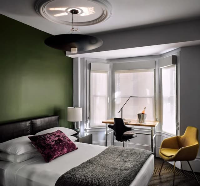 Hotel Zeppelin San Francisco-华丽客房, 1 张大床, 听觉无障碍 (Mobility, Roll-in Shower)-1