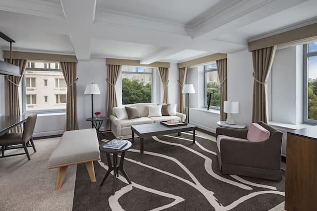 The Ritz-Carlton New York, Central Park-Club Suite, 1 King Bed with Sofa bed, Park View-5
