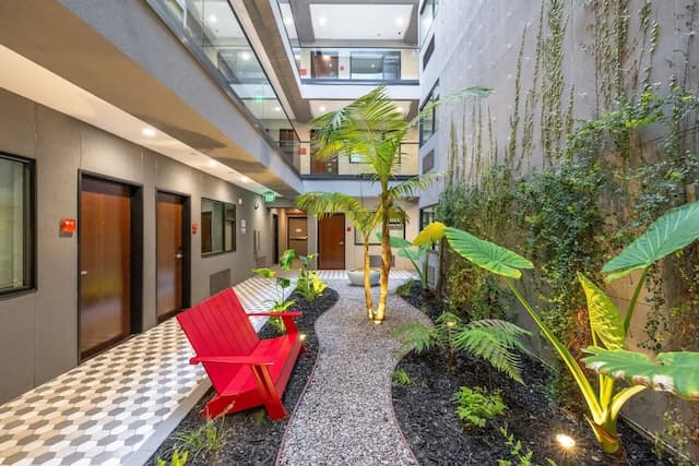 인피니티 호텔 샌프란시스코, 태피스트리 컬렉션 바이 힐튼-룸, 더블침대 2개-5