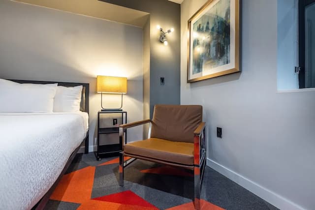 인피니티 호텔 샌프란시스코, 태피스트리 컬렉션 바이 힐튼-디럭스룸, 킹사이즈침대 1개-4