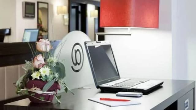 젤러스 쿼티어-비즈니스 트리플룸-3