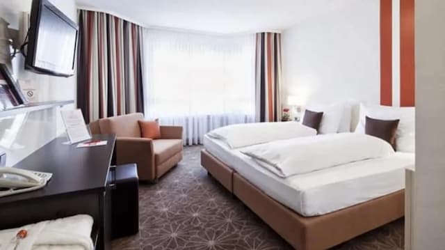 젤러스 쿼티어-비즈니스 트리플룸-2