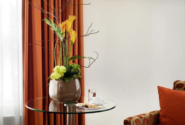 Mövenpick Hotel Nuernberg Airport-Classic Room, 1 King Bed-4