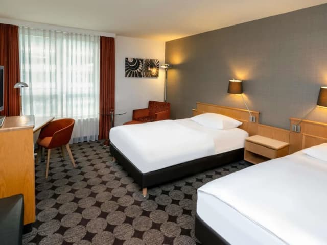 Mövenpick Hotel Nuernberg Airport-Classic Twin Room, 2 Twin Beds-1